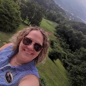 Meet your Posher, Mary kay